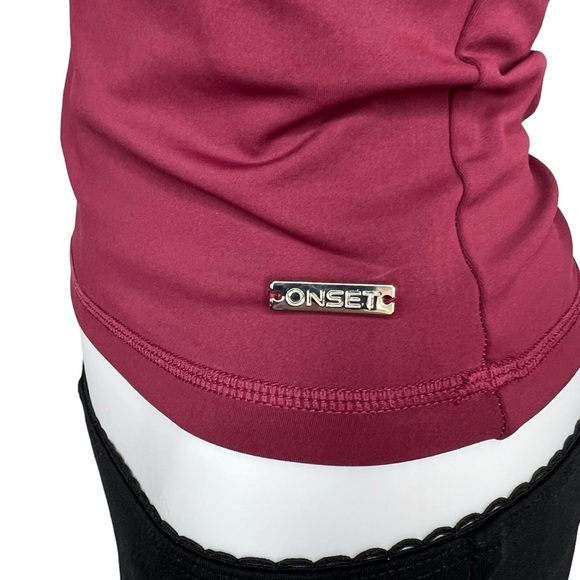 NWT Onset Athletic Muse Racerback Tank Sangria M - Picture 3 of 7